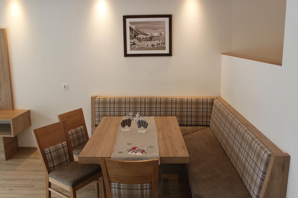 Apart Viva Ischgl Pokoj fotografie
